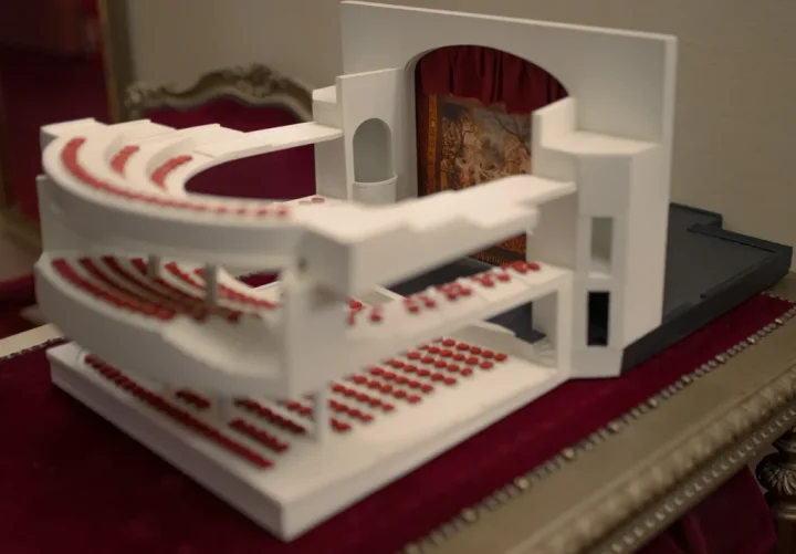 Makieta widowni Teatru Polskiego.